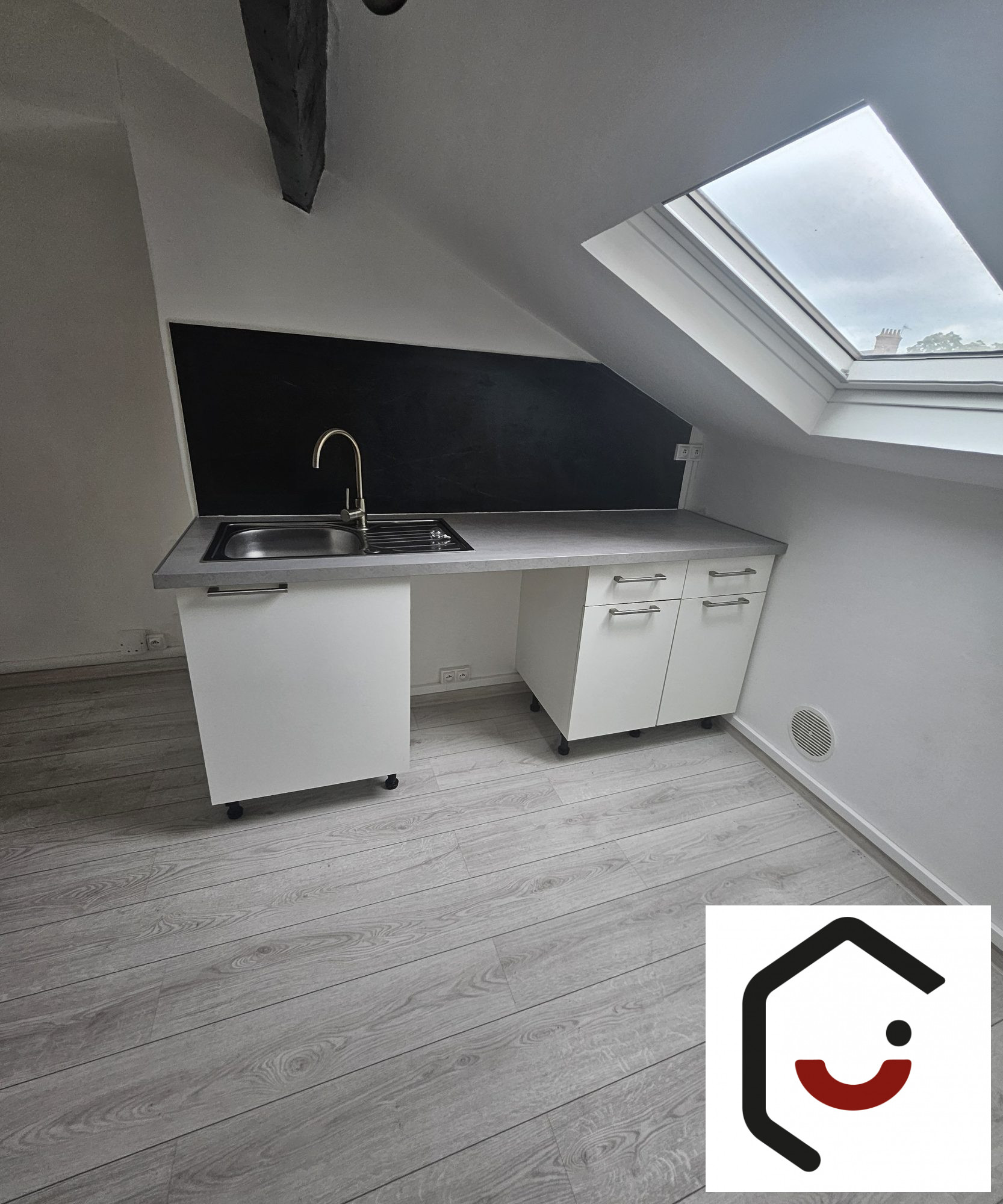 1753442306_LA2219_2_original-2