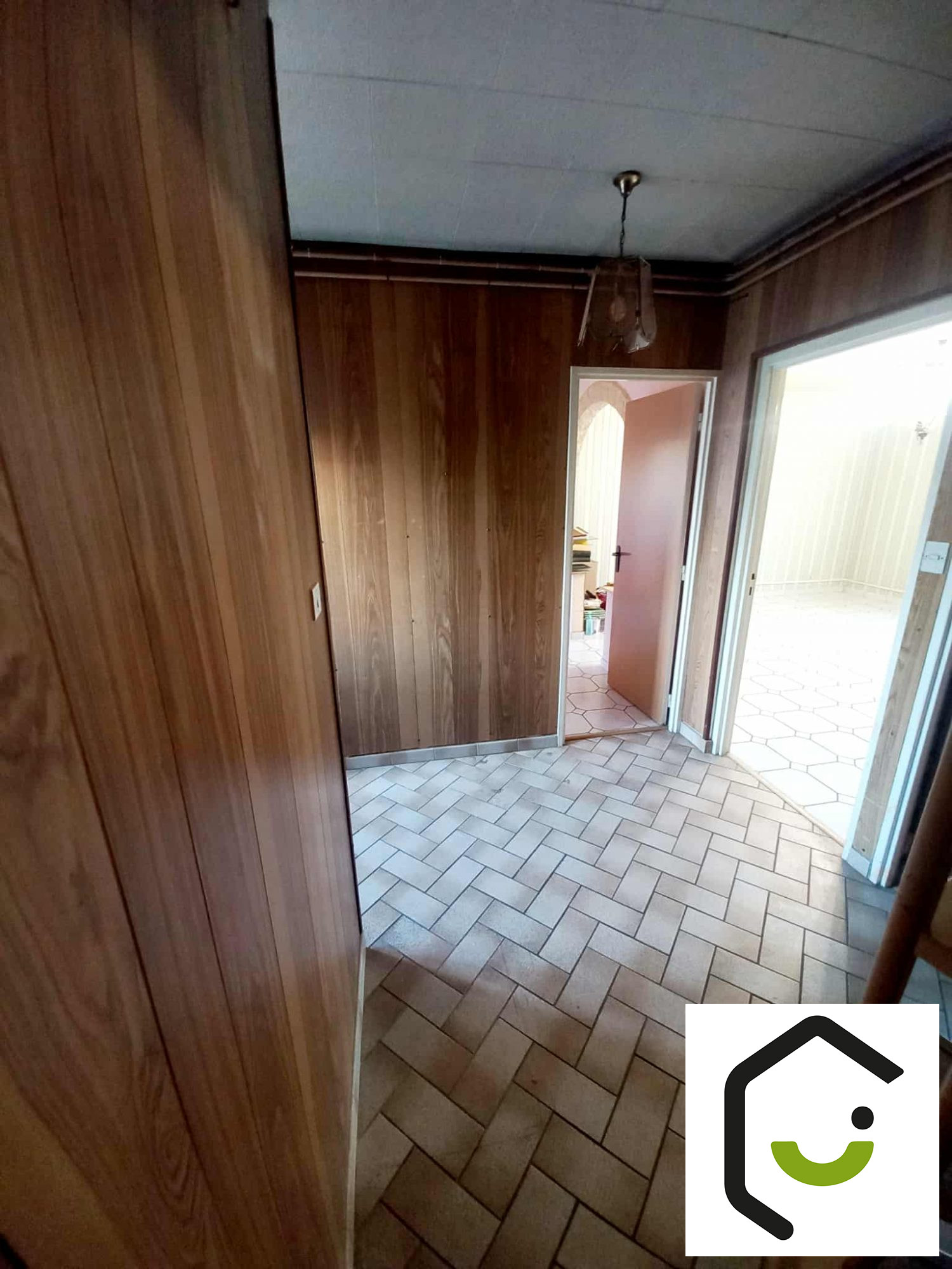 1763138298_VM880_4_original