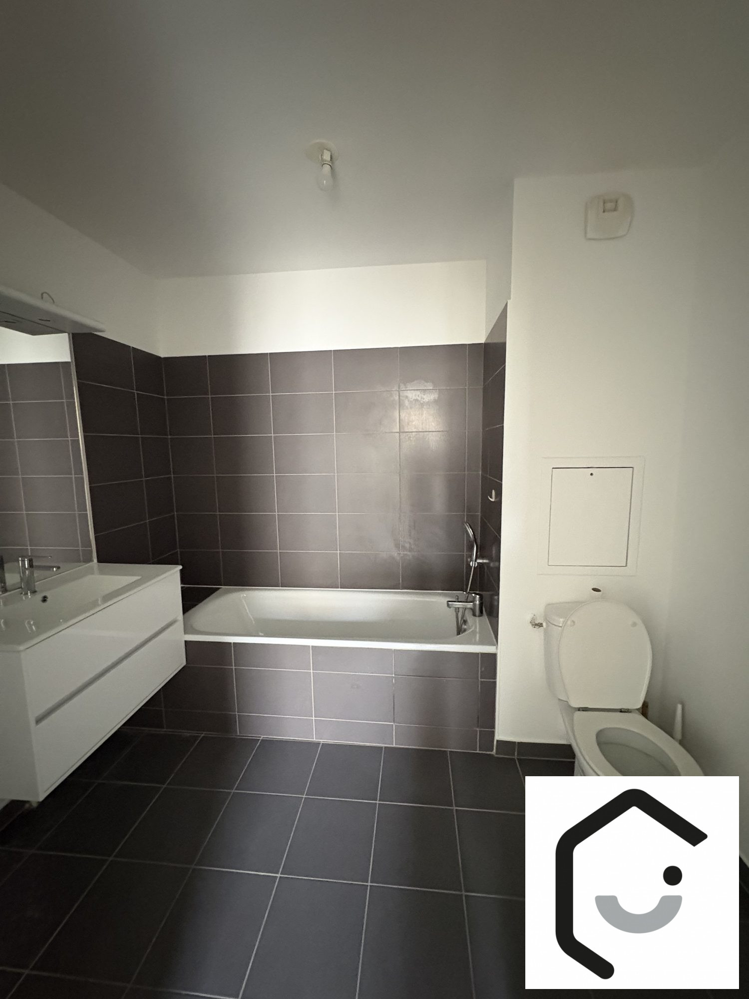 1775145488_LA2355_5_original